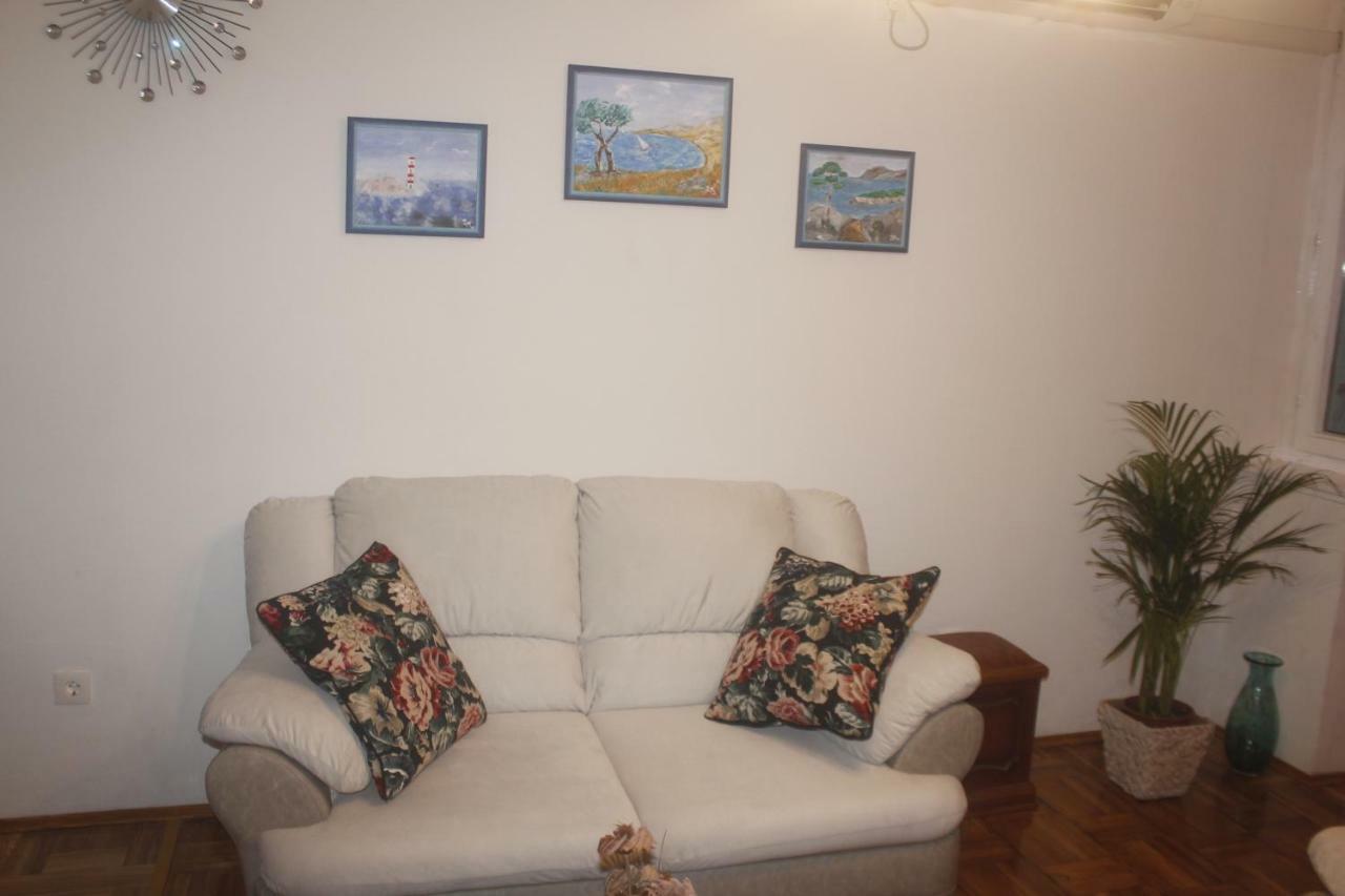 Apartman Jadranka Njivice Luaran gambar