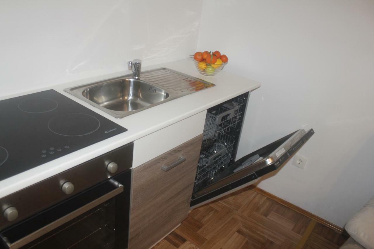 Apartman Jadranka Njivice Luaran gambar