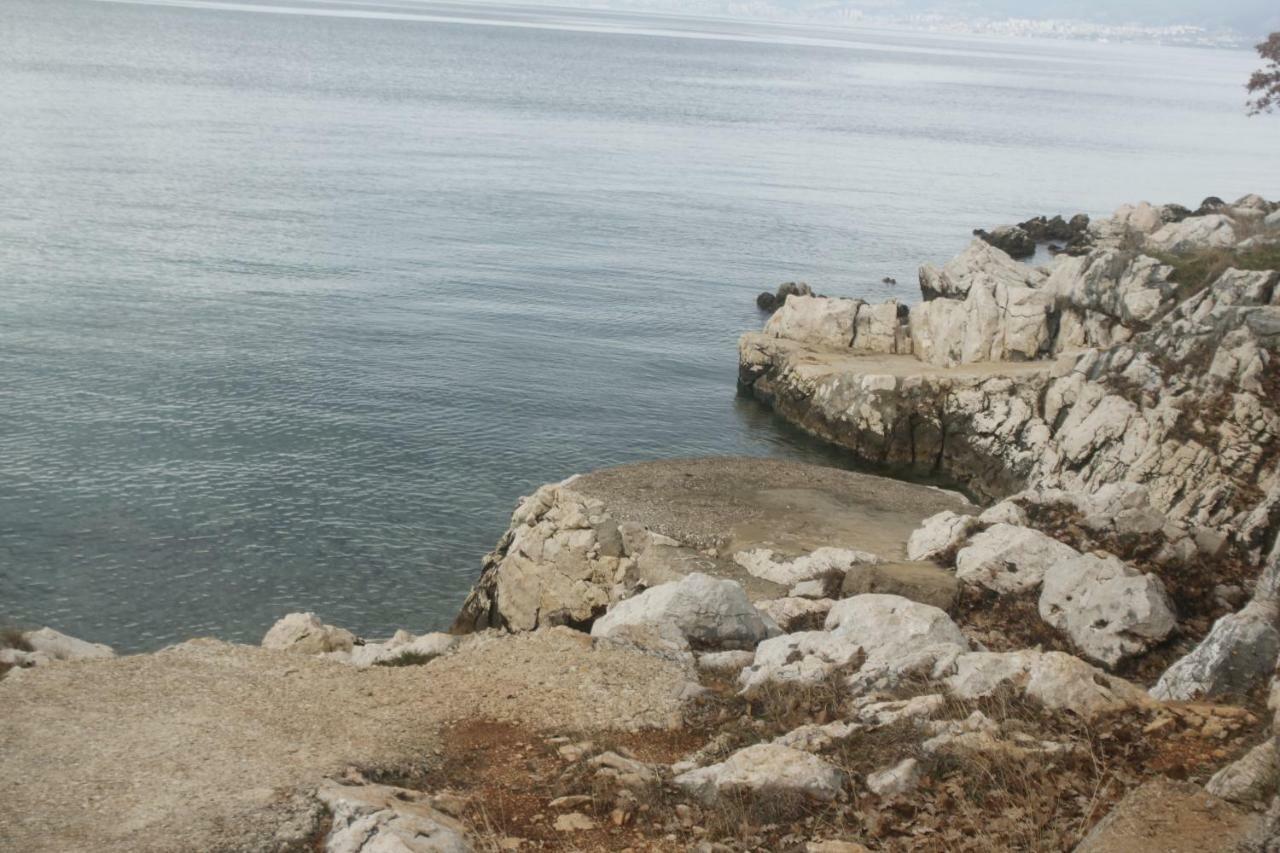 Apartman Jadranka Njivice Luaran gambar